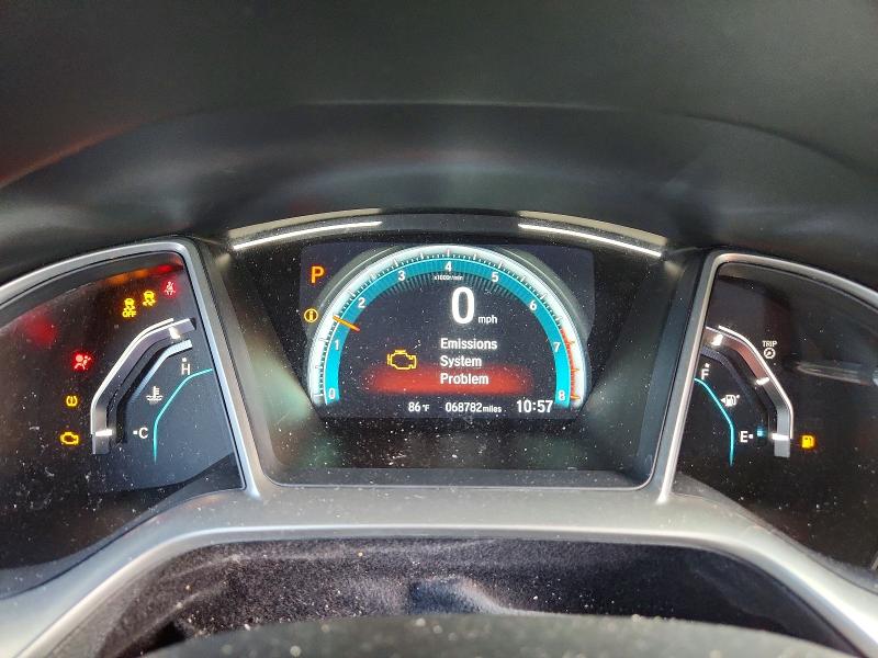 Снимка 9 от търг – 2017 HONDA CIVIC с VIN 19XFC2F71HE003901