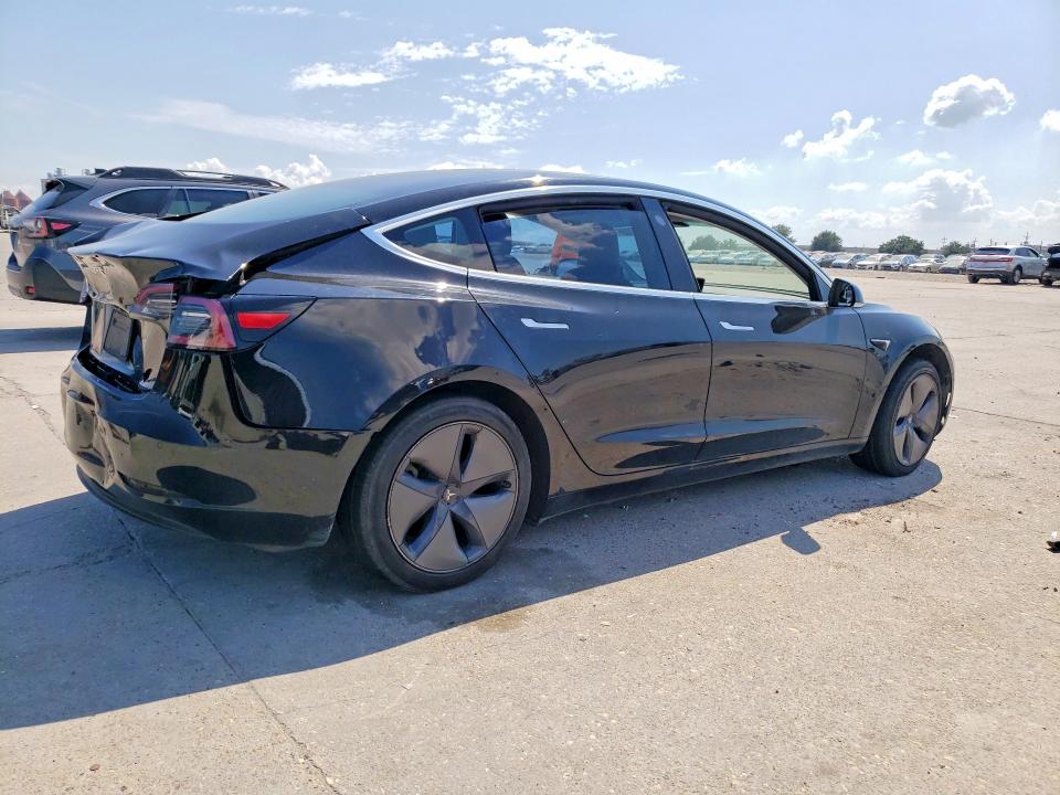 Photo 3 from auction – 2019 TESLA MODEL 3 with VIN 5YJ3E1EA4KF482899