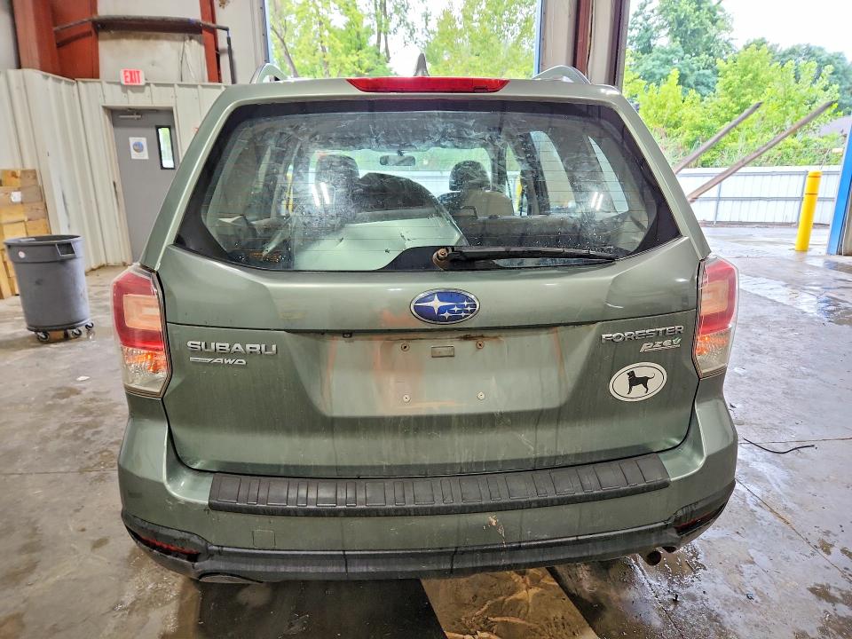 Photo 6 from auction – 2017 SUBARU FORESTER with VIN JF2SJABC4HH482554