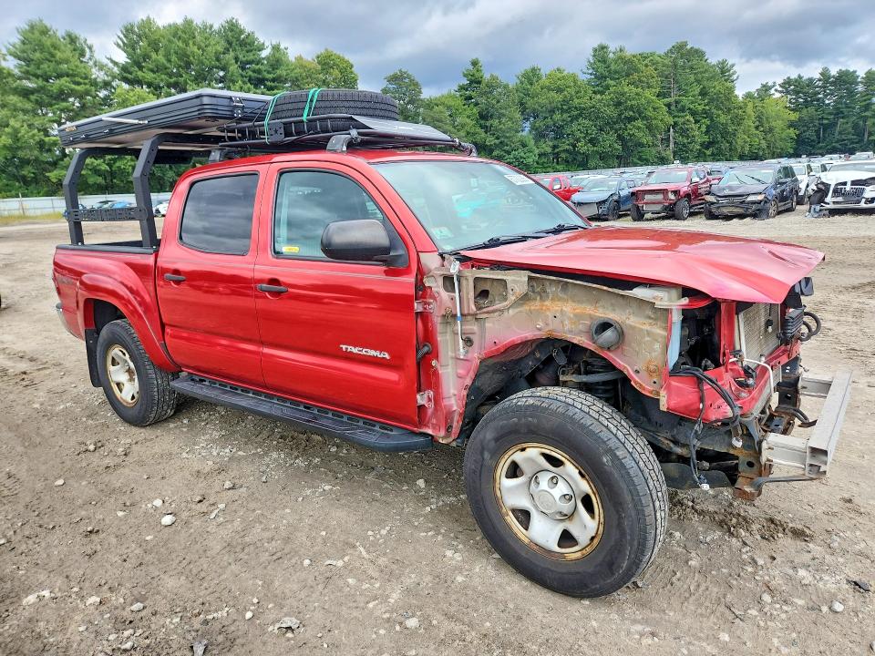 Photo 4 from auction – 2015 TOYOTA TACOMA with VIN 3TMLU4EN2FM167771