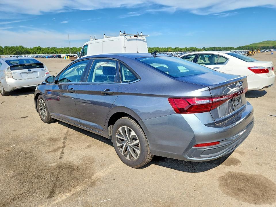 Photo 2 from auction – 2026 VOLKSWAGEN JETTA with VIN 3VW5W7BU2TM002280