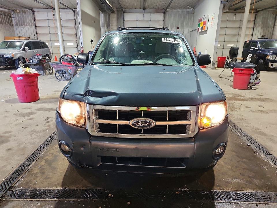 Photo 5 from auction – 2012 FORD ESCAPE with VIN 1FMCU9DG9CKB51274
