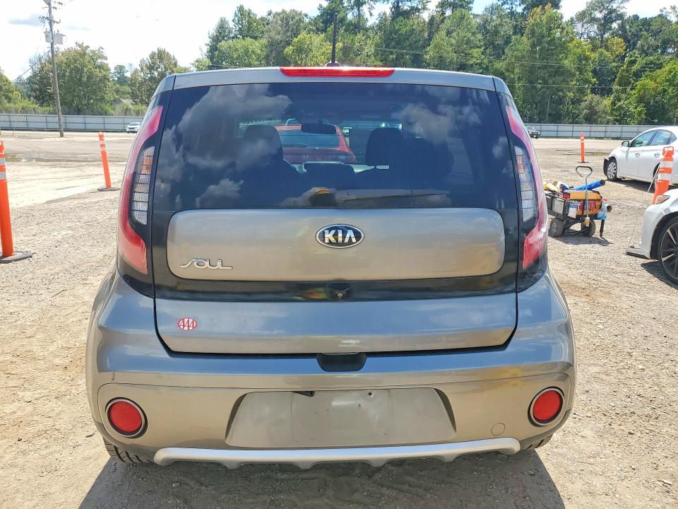 Photo 6 from auction – 2017 KIA SOUL with VIN KNDJP3A54H7477769