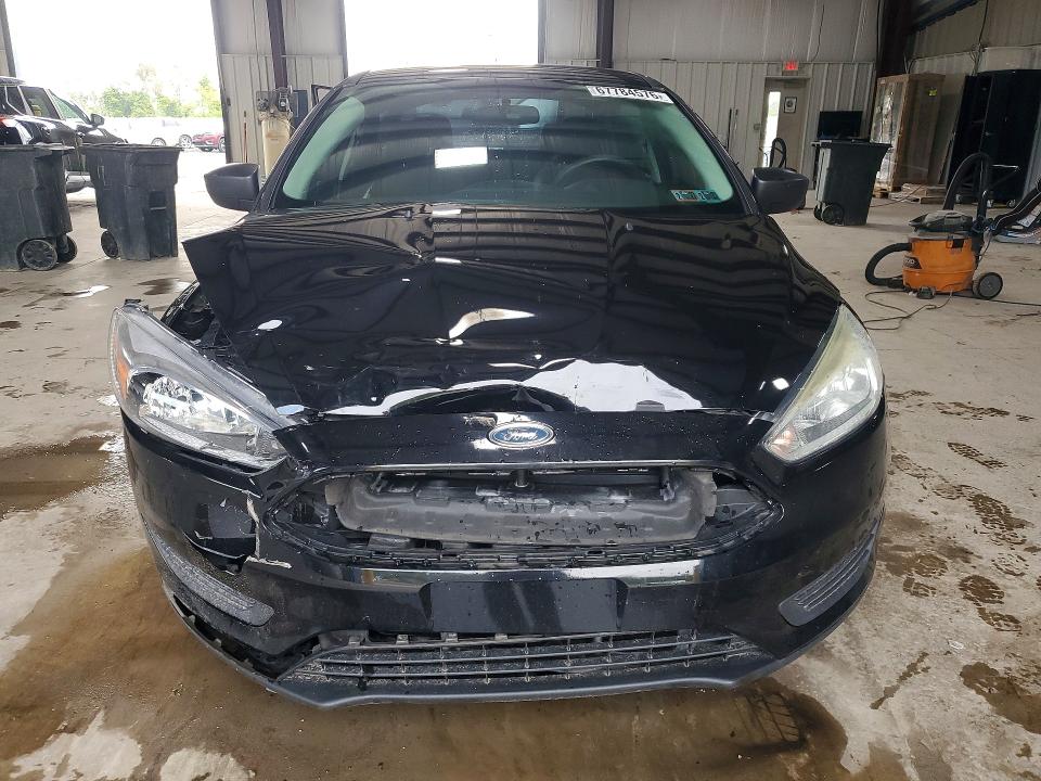 Photo 5 from auction – 2016 FORD FOCUS with VIN 1FADP3E2XGL288150
