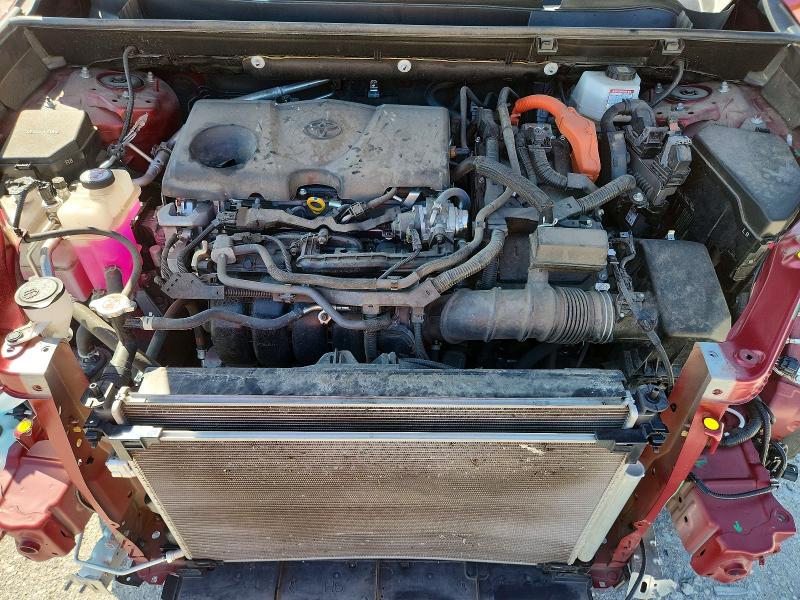 Photo 12 from auction – 2024 TOYOTA RAV4 with VIN JTMB6RFV3RD116930