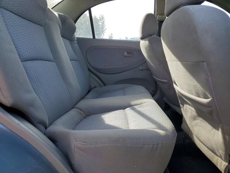 Photo 10 from auction – 2002 KIA RIO with VIN KNADC123126095297