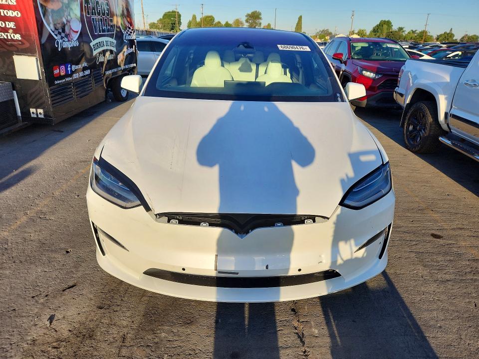 Photo 5 from auction – 2022 TESLA MODEL X with VIN 7SAXCAE56NF362491