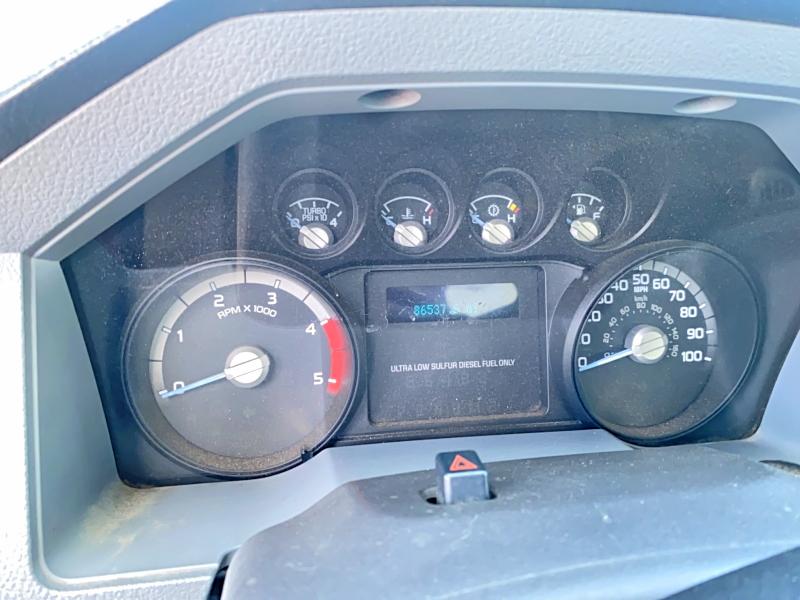 Photo 8 from auction – 2011 FORD F550 with VIN 1FDUF5HT0BEB90590