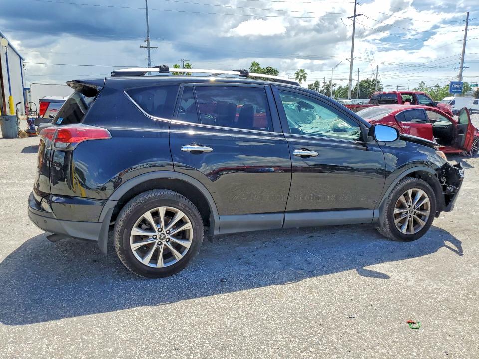 Photo 3 from auction – 2017 TOYOTA RAV4 with VIN 2T3DFREV4HW633990