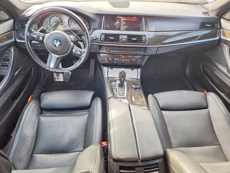 Foto 8 de la subasta – 2016 BMW 550 con VIN WBAKP9C54GG587477