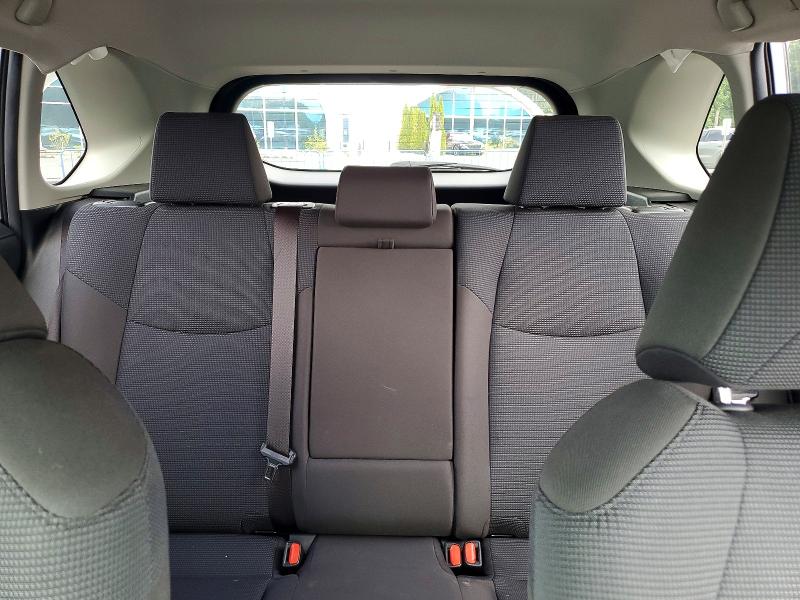 Снимка 10 от търг – 2019 TOYOTA RAV4 с VIN JTMF1RFVXKD010285