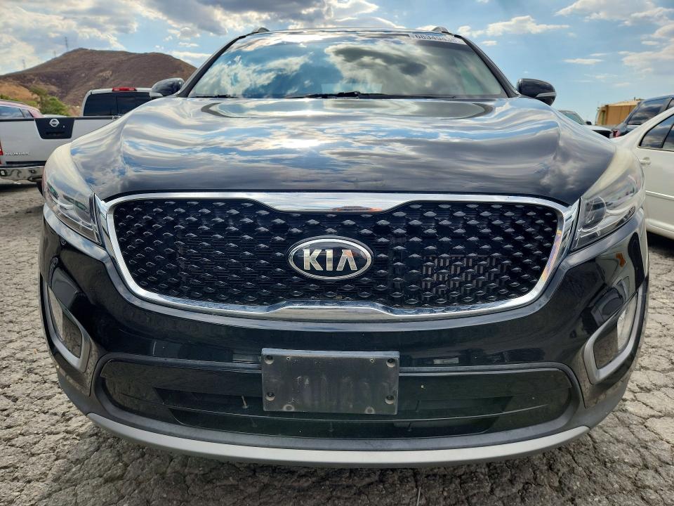 Photo 5 from auction – 2017 KIA SORENTO with VIN 5XYPH4A13HG188380