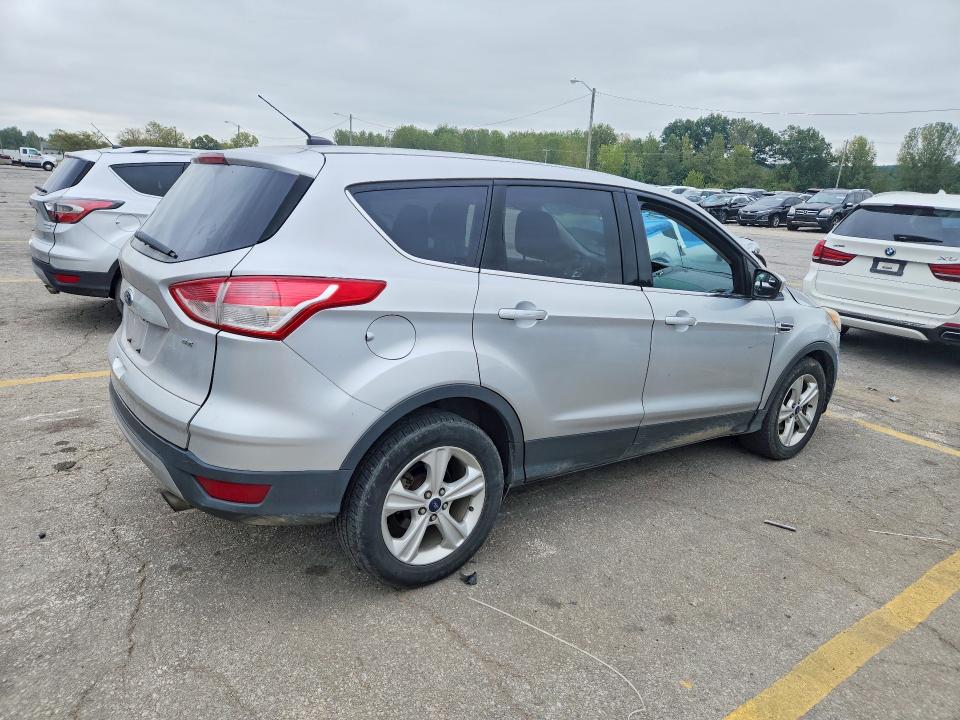 Zdjęcie 3 z aukcji – 2016 FORD ESCAPE z VIN 1FMCU0G73GUC44891