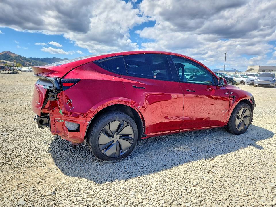 صورة رقم 3 من المزاد - 2026 TESLA MODEL Y مع VIN 7SAYGDEE3TF390997
