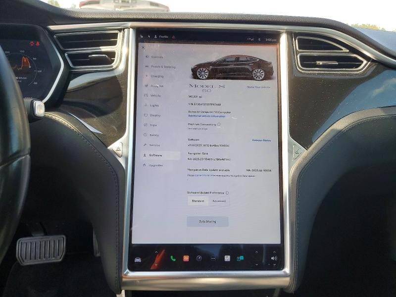 Photo 9 from auction – 2014 TESLA MODEL S with VIN 5YJSA1S15EFP67448