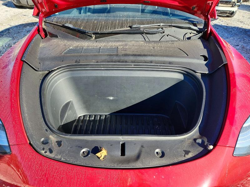 Photo 11 from auction – 2021 TESLA MODEL Y with VIN 5YJYGDEE3MF210853