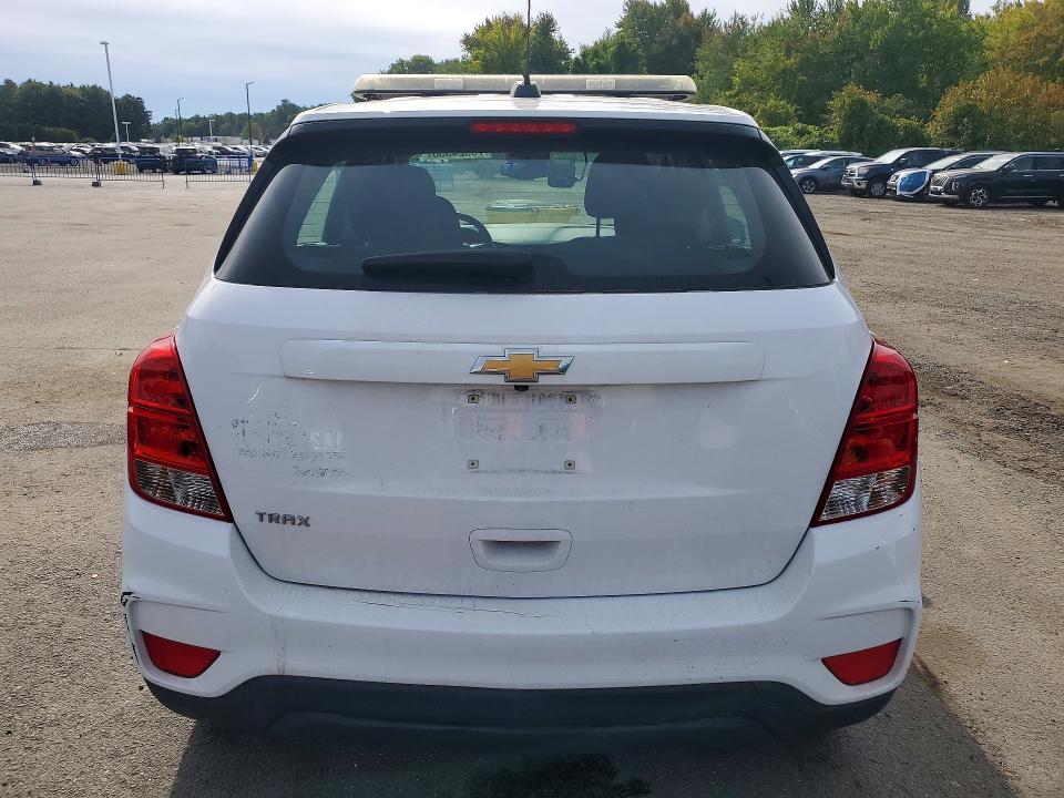 Photo 6 from auction – 2020 CHEVROLET TRAX with VIN 3GNCJKSBXLL342252