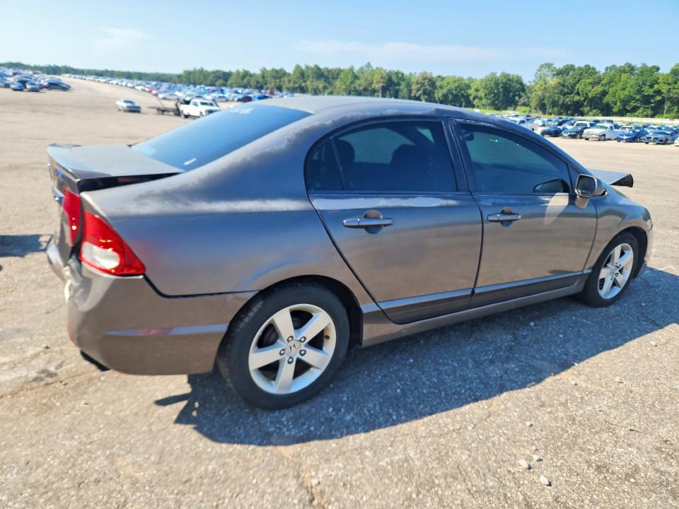 Снимка 3 от търг – 2011 HONDA CIVIC с VIN 2HGFA1F61BH542765