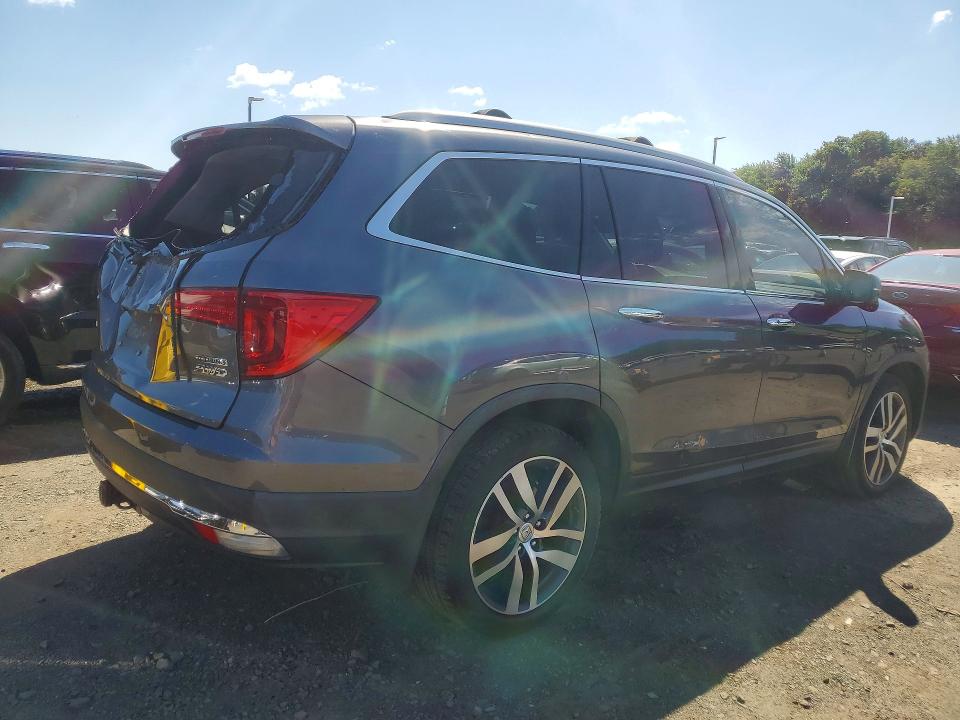 Photo 3 from auction – 2016 HONDA PILOT with VIN 5FNYF6H97GB024086