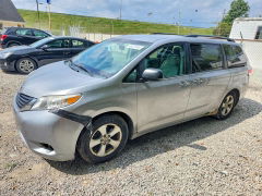 Foto 1 de la subasta – 2011 TOYOTA SIENNA con VIN 5TDKK3DCXBS040711