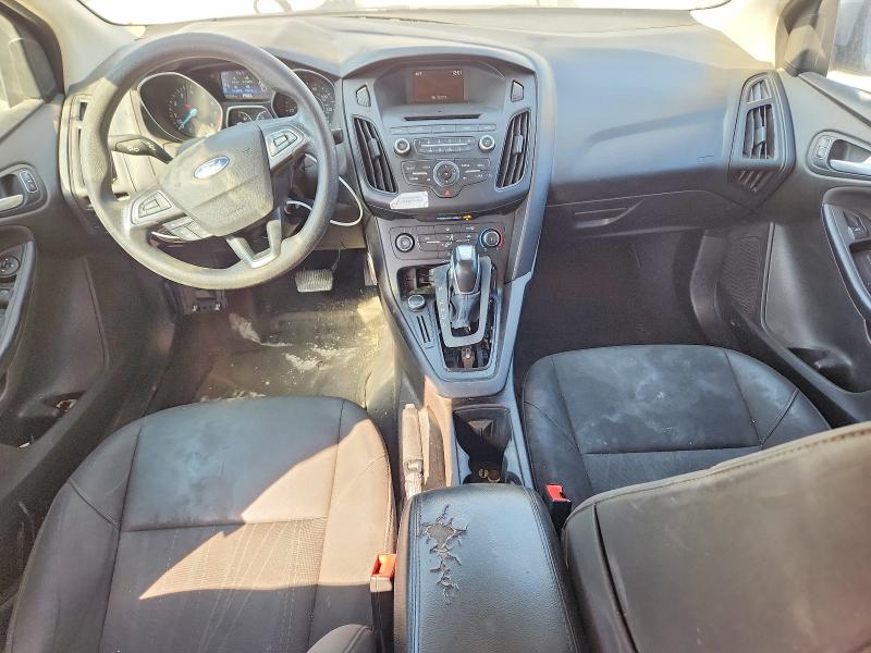 Photo 8 from auction – 2015 FORD FOCUS with VIN 1FADP3F29FL347797
