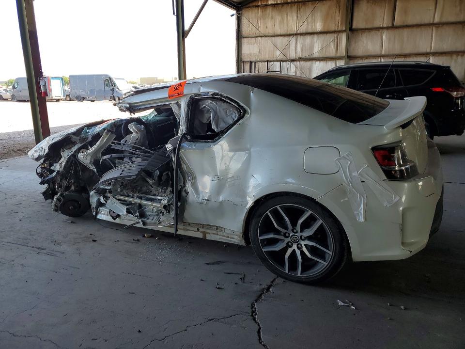 Photo 2 from auction – 2015 SCION TC with VIN JTKJF5C72FJ004880