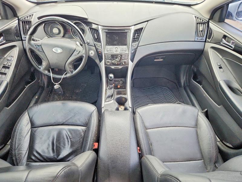 Photo 8 from auction – 2013 HYUNDAI SONATA with VIN 5NPEC4AB5DH640671