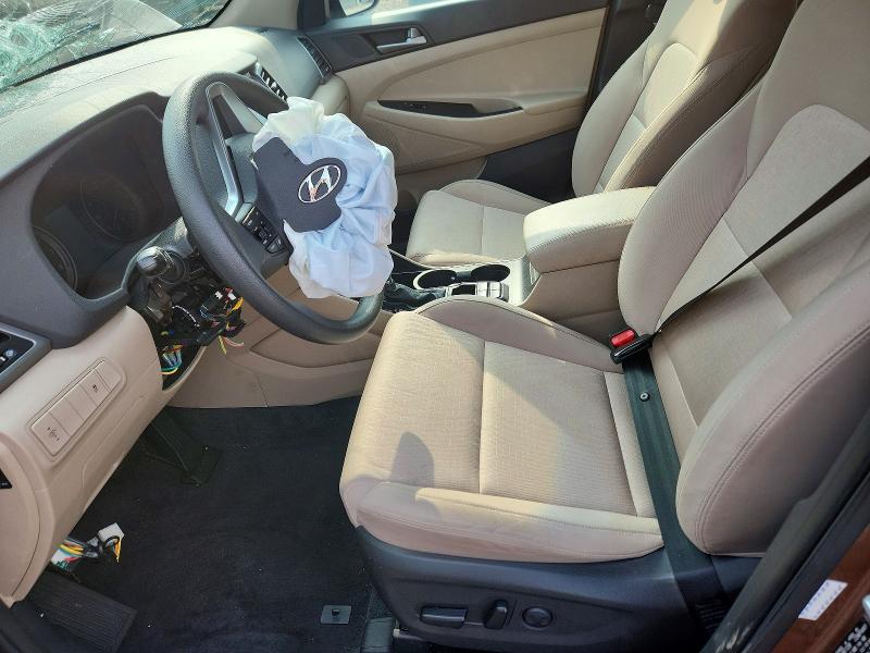 Снимка 7 от търг – 2016 HYUNDAI TUCSON с VIN KM8J3CA27GU076911