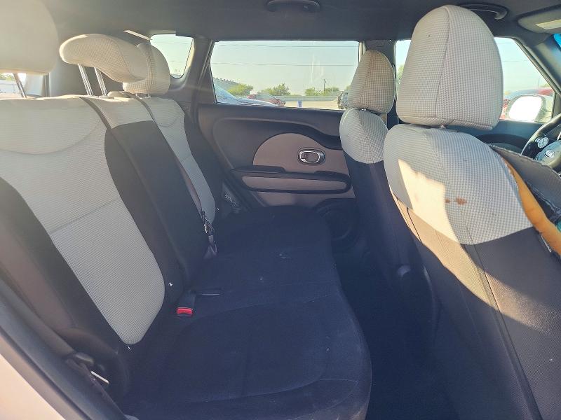 Фото 10 с аукциона – 2018 KIA SOUL с VIN KNDJN2A29J7599409