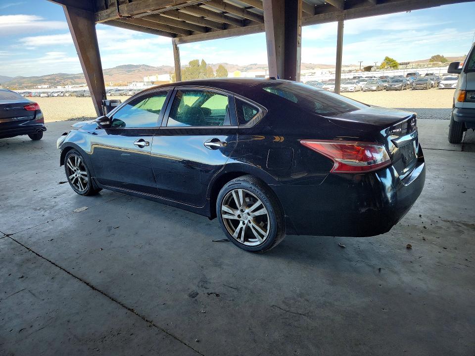 Photo 2 from auction – 2013 NISSAN ALTIMA with VIN 1N4BL3AP9DN421842