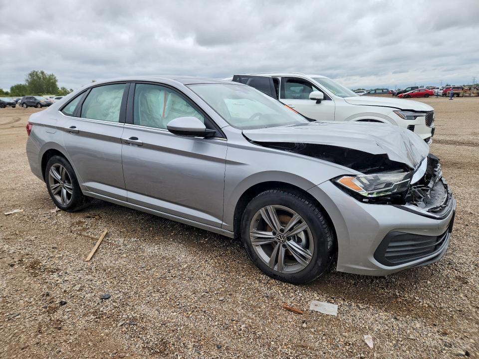 Снимка 4 от търг – 2023 VOLKSWAGEN JETTA с VIN 3VW7M7BU3PM007184