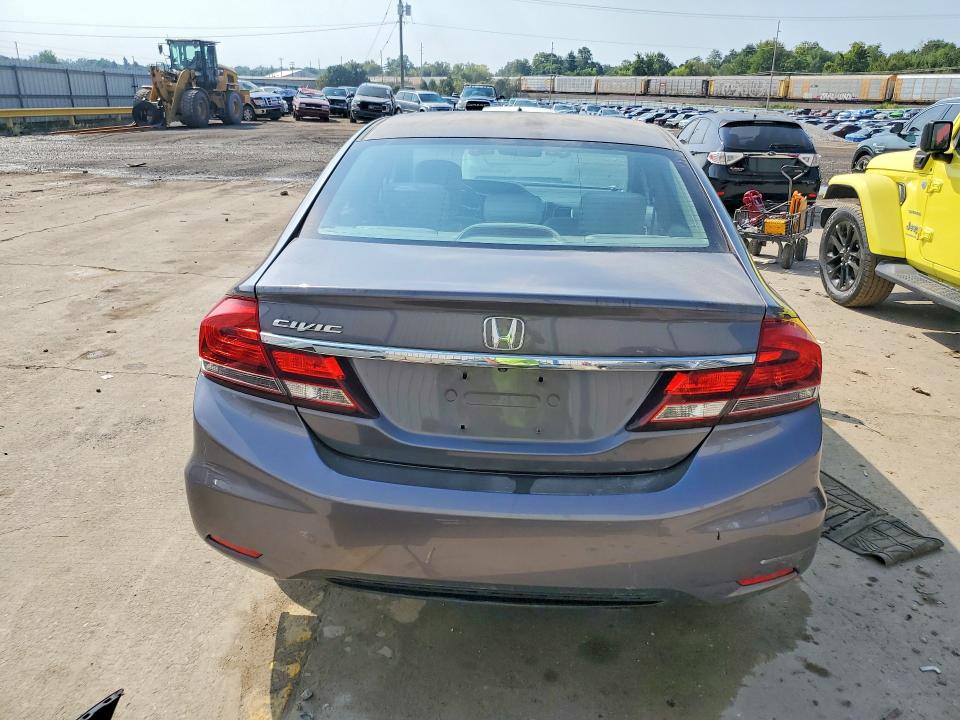 Photo 6 from auction – 2015 HONDA CIVIC with VIN 19XFB2F52FE074023