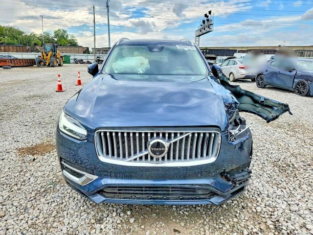 Foto 5 de la subasta – 2025 VOLVO XC90 con VIN YV4062PE2S1318238
