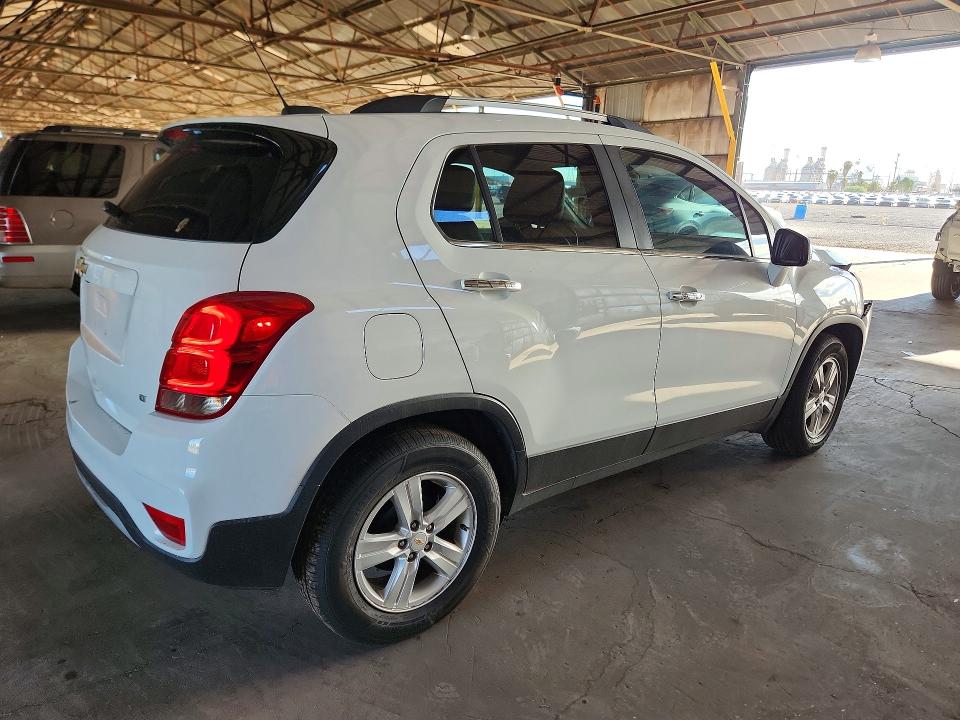 Снимка 3 от търг – 2019 CHEVROLET TRAX с VIN KL7CJLSB7KB768394