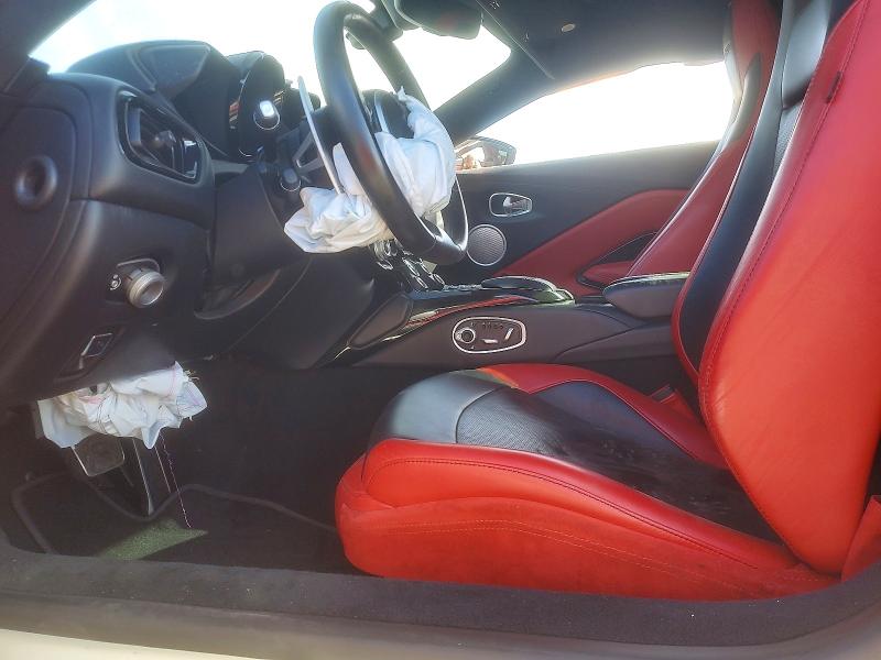Photo 7 from auction – 2019 ASTON MARTIN VANTAGE with VIN SCFSMGAWXKGN02034