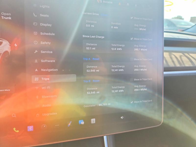 Photo 9 from auction – 2018 TESLA MODEL 3 with VIN 5YJ3E1EB5JF094684