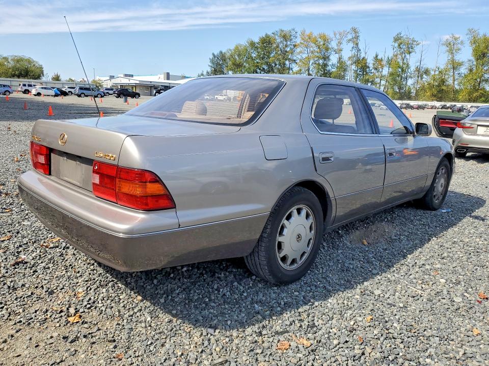 Фото 3 с аукциона – 1996 LEXUS LS с VIN JT8BH22F8T0049061