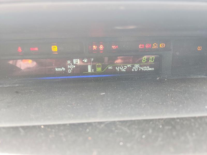 Photo 9 from auction – 2013 TOYOTA PRIUS V with VIN JTDZN3EUXD3256396