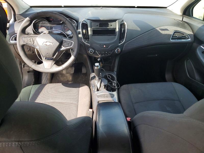 Снимка 8 от търг – 2018 CHEVROLET CRUZE с VIN 1G1BE5SM0J7247530