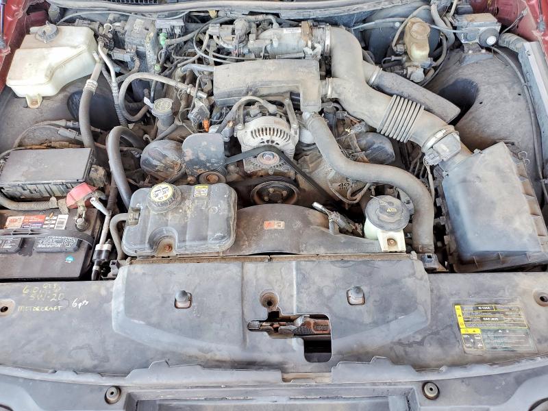 Photo 11 from auction – 2004 LINCOLN TOWN CAR with VIN 1LNHM83W04Y628083