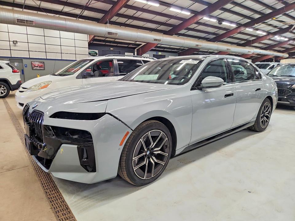 2026 BMW 740 - Търг №69808636