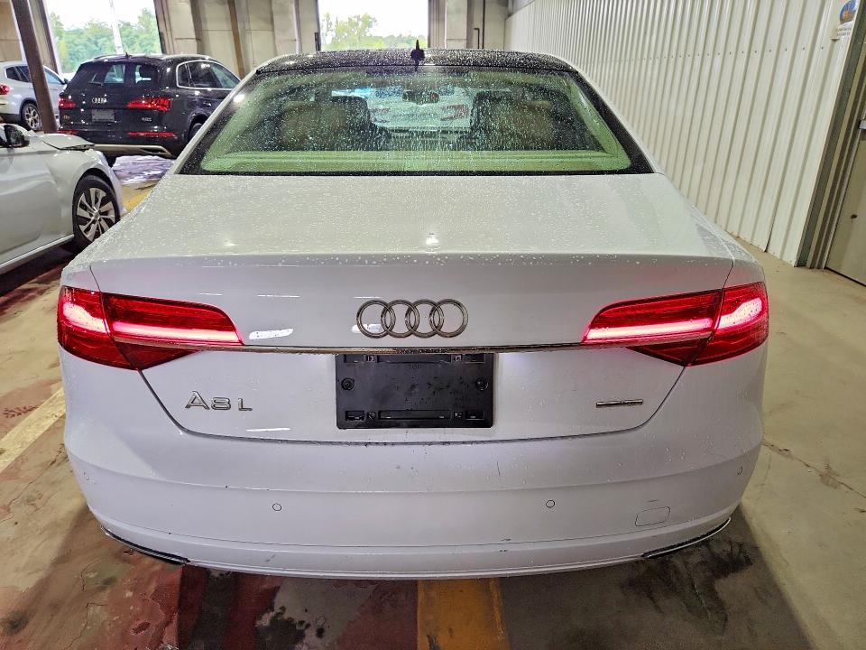 Photo 6 from auction – 2017 AUDI A8 with VIN WAU44AFD6HN018052
