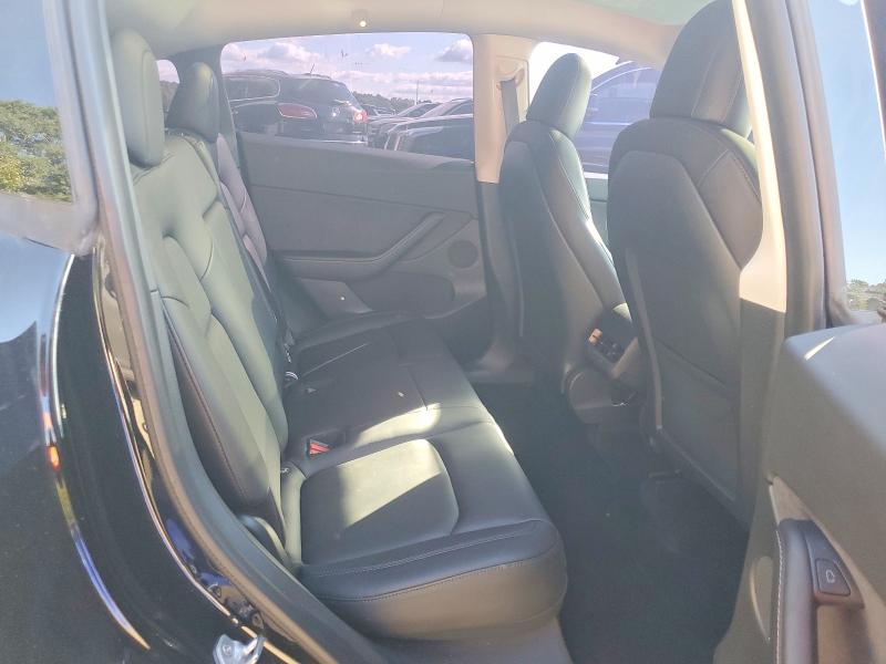 Photo 10 from auction – 2021 TESLA MODEL Y with VIN 5YJYGDEE9MF173145