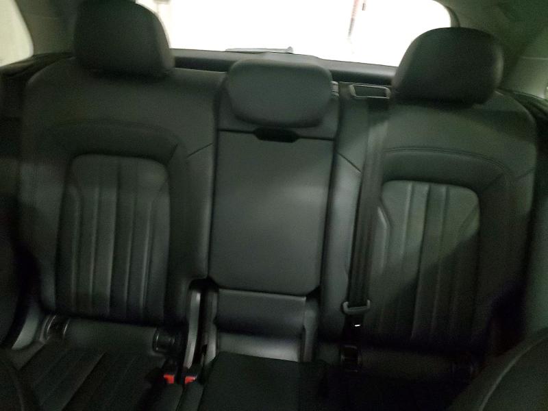 Photo 10 from auction – 2018 AUDI Q5 with VIN WA1ANAFY8J2222214