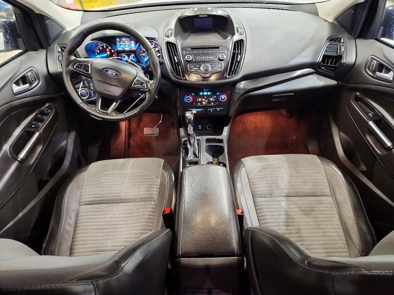 Photo 8 from auction – 2017 FORD ESCAPE with VIN 1FMCU9G99HUD98979