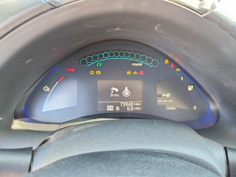 Photo 9 from auction – 2014 NISSAN LEAF with VIN 1N4AZ0CP4EC336300
