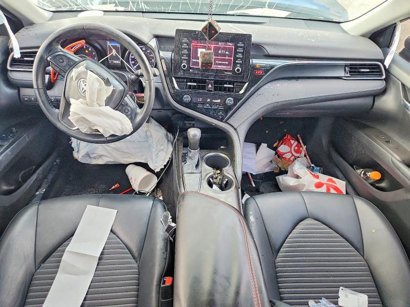 Снимка 8 от търг – 2021 TOYOTA CAMRY с VIN 4T1G11AK5MU407856