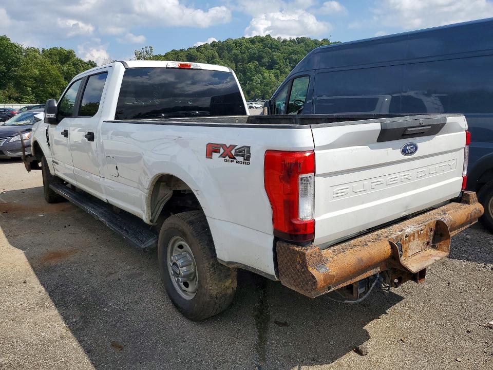Photo 2 from auction – 2018 FORD F350 with VIN 1FT8W3BT2JEC47258