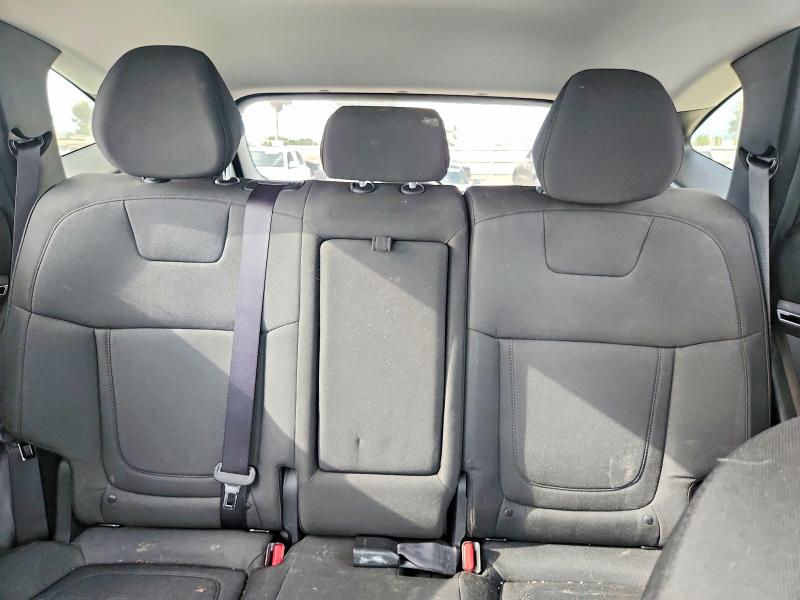 Photo 10 from auction – 2023 HYUNDAI TUCSON with VIN KM8JBCA17PU090866