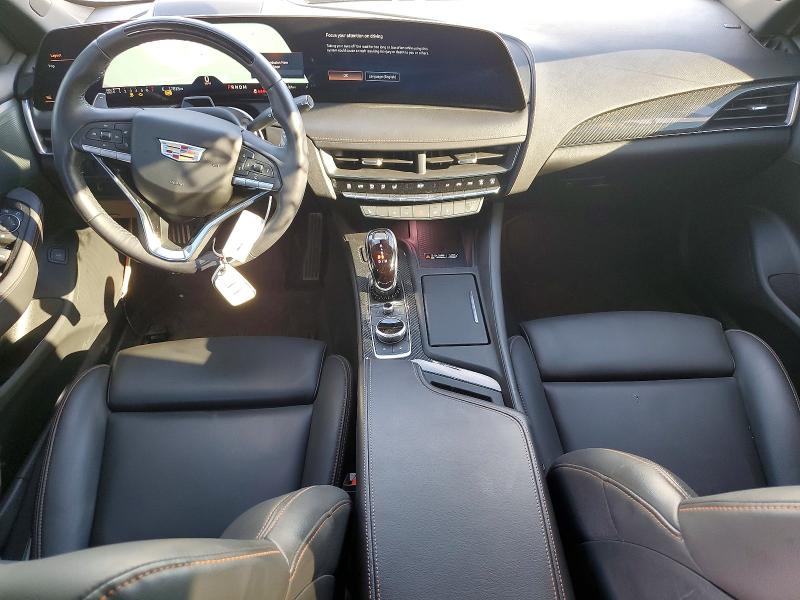 Zdjęcie 8 z aukcji – 2025 CADILLAC CT5 z VIN 1G6DP5RK3S0118855
